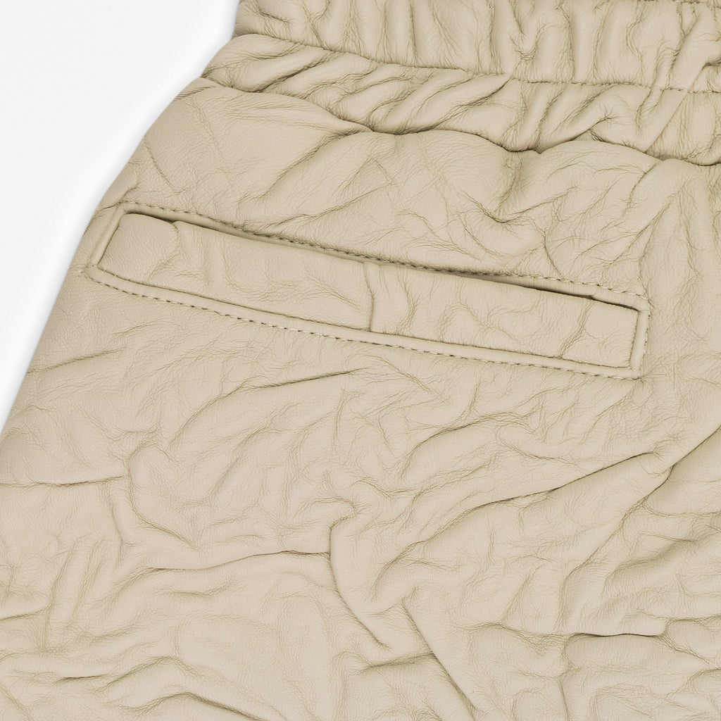 CREAM CRINKLED TAILORED SHORTS