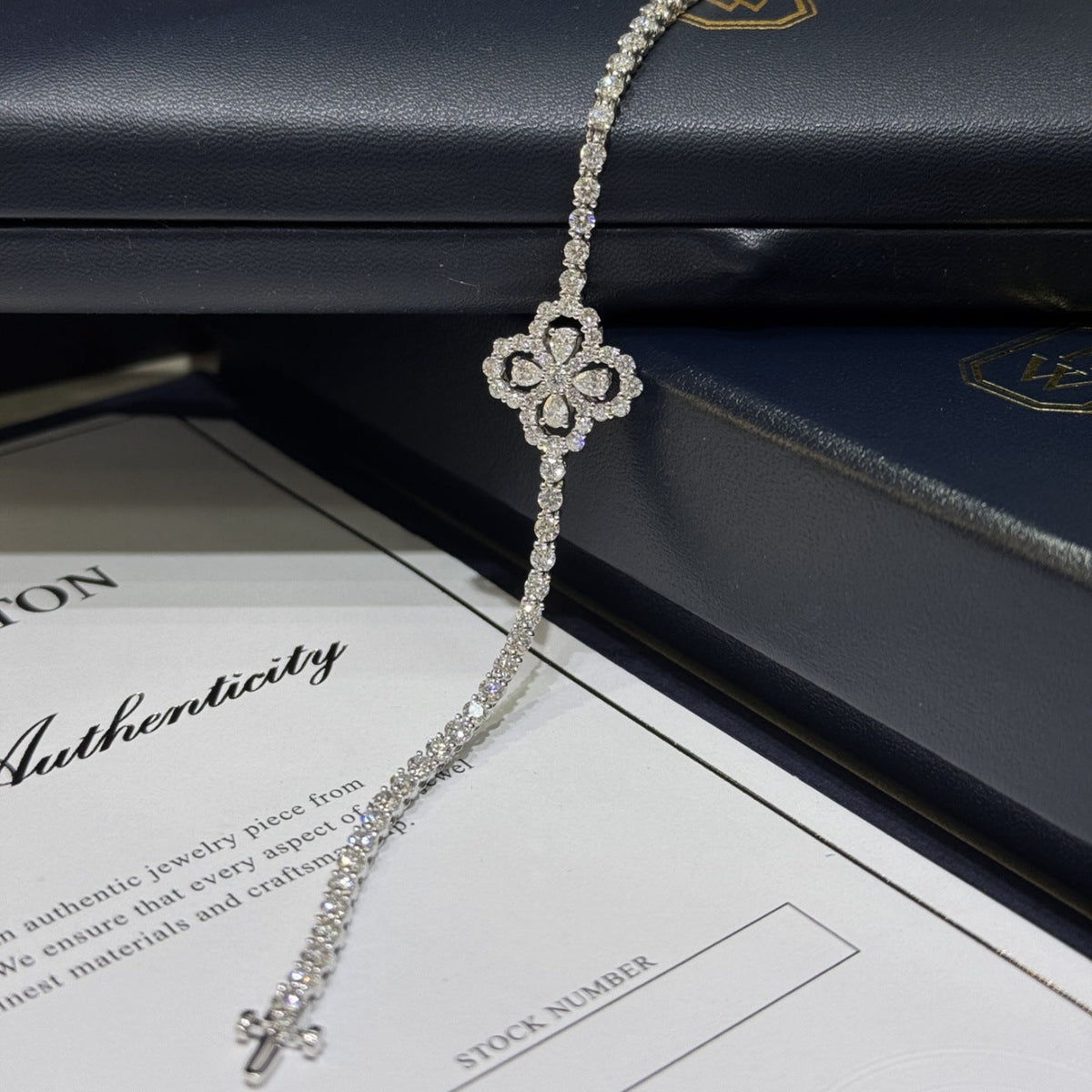 Harry Winston Style Four-Leaf Clover Cubic Zirconia Bracelet